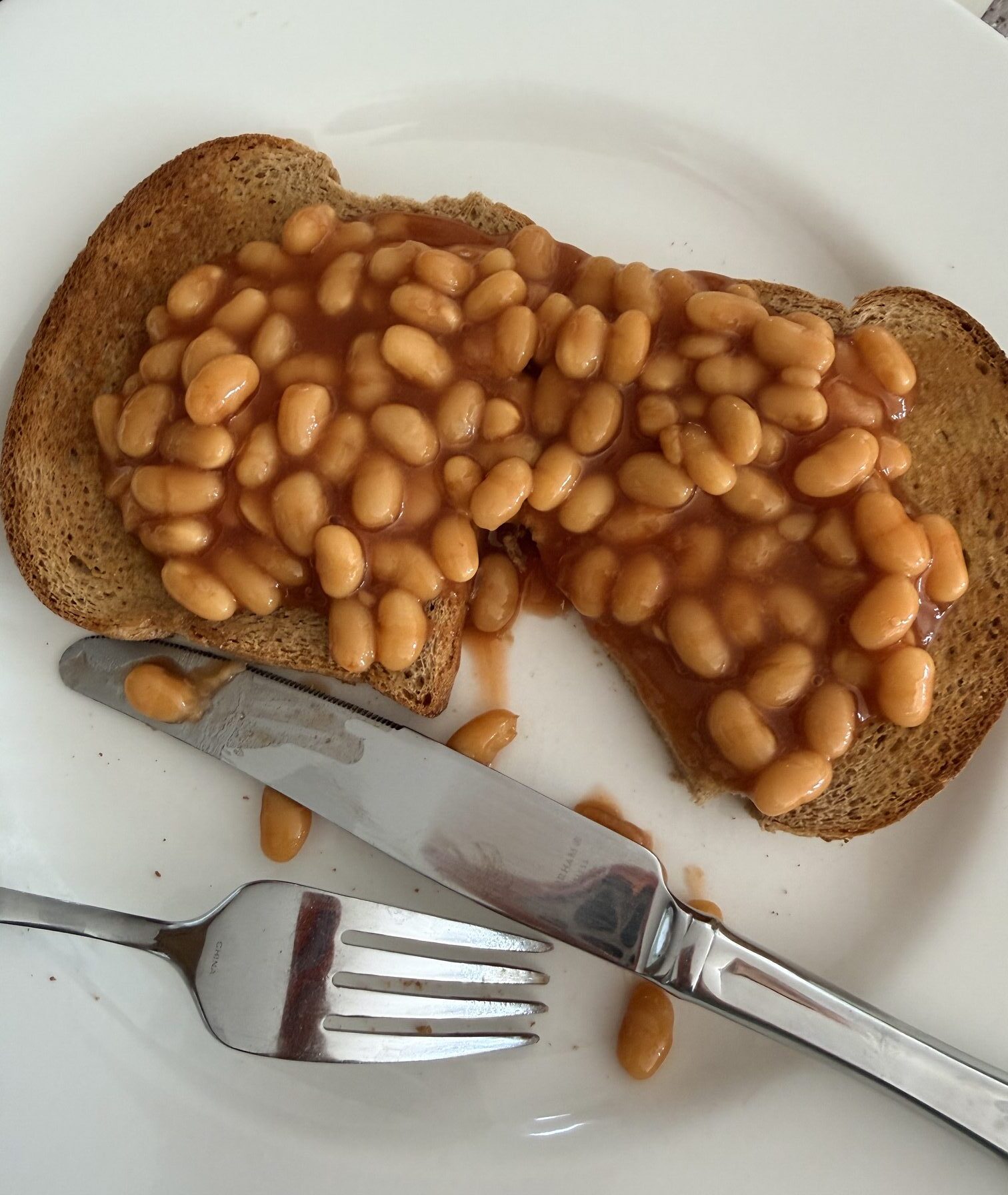 12 Signs You're Secretly British π¬π§ (Even If You Live in America) img 0900